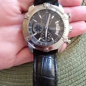 Guess men's watch U 16518g2 silver